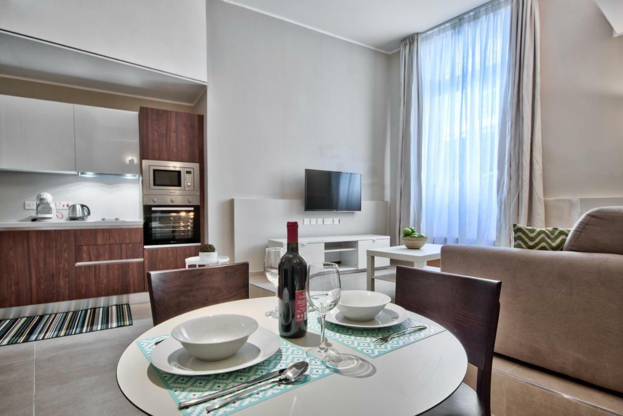 Spinola Park Heights Apartment Saint Julian's Exterior photo